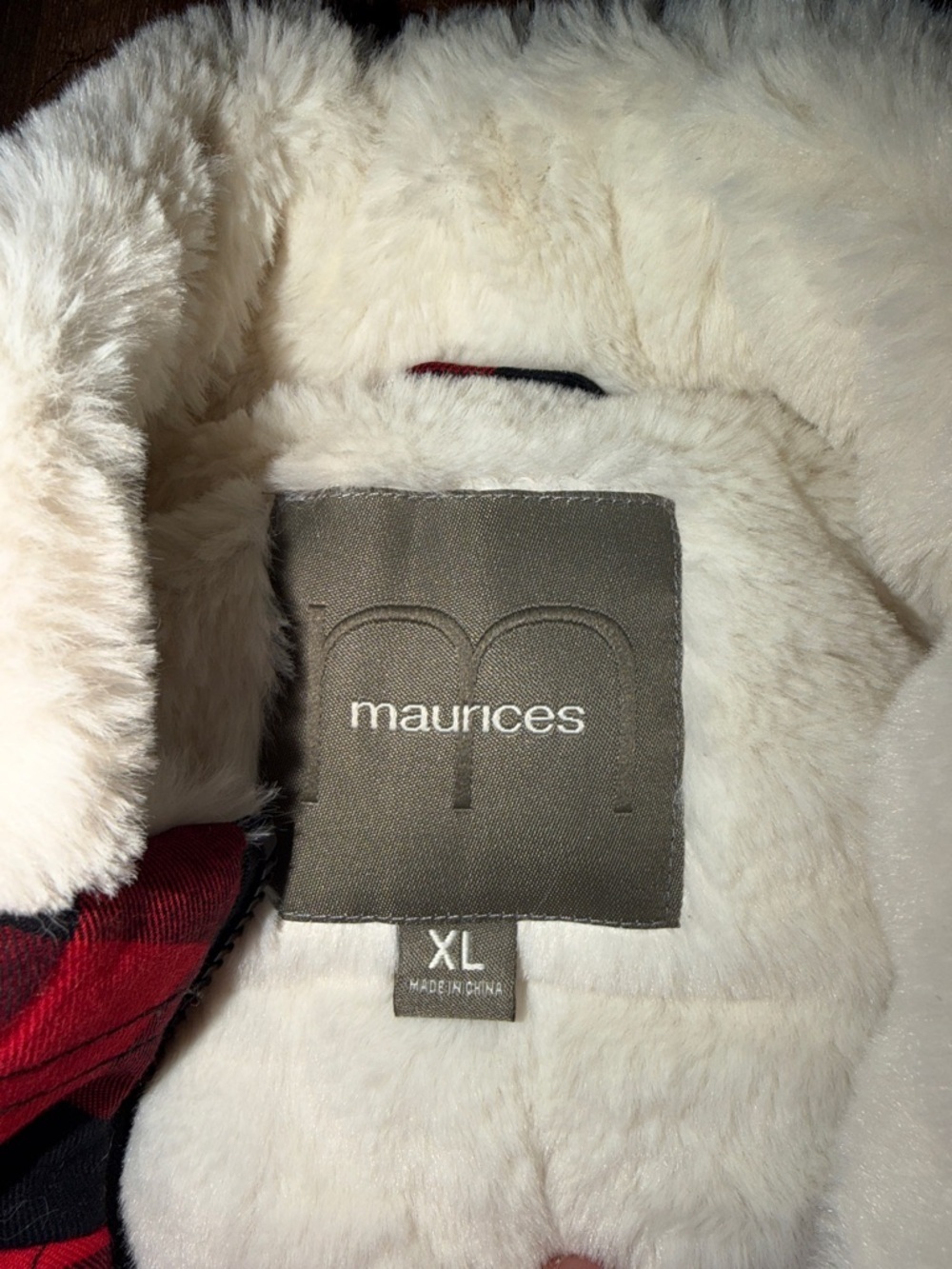 Maurice’s Buffalo Plaid Sherpa Lined Vest size XL super soft - Picture 2 of 7
